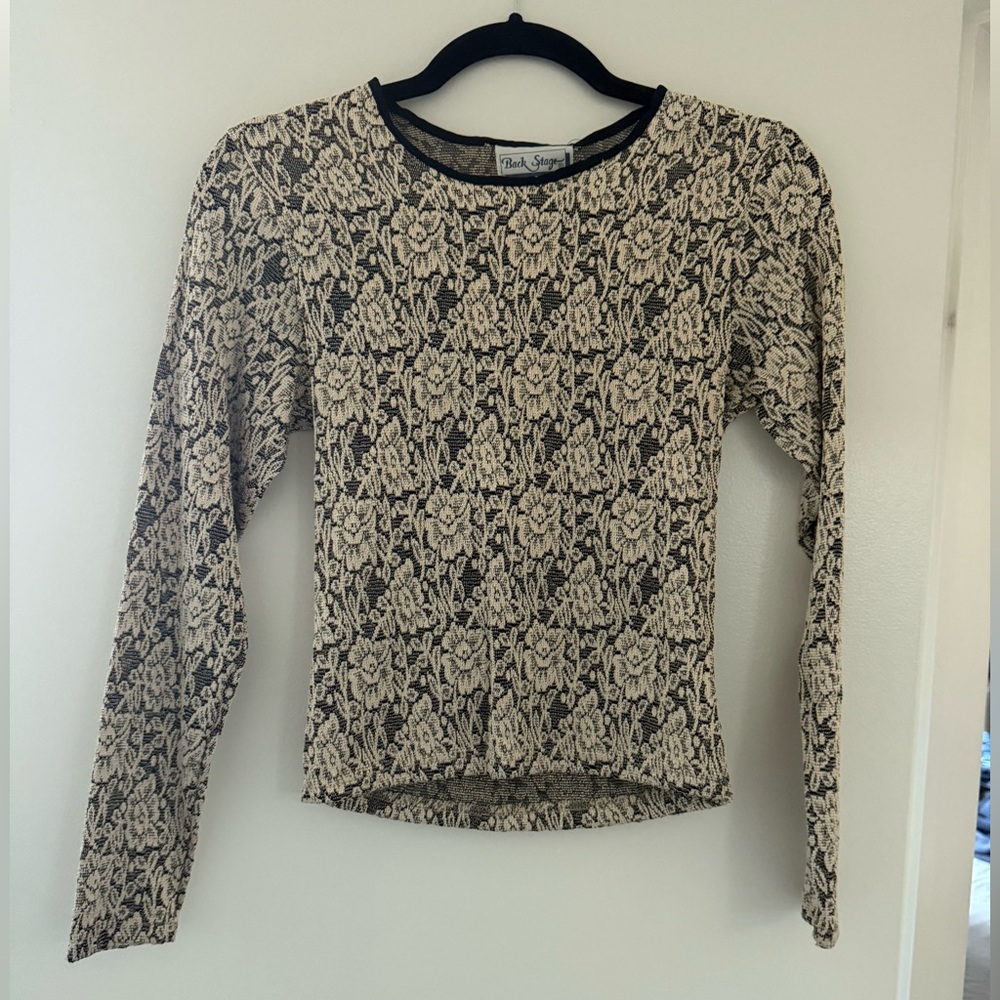 VINTAGE Lace long sleeve